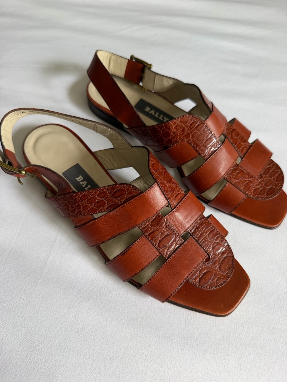 Vintage *New* Bally "Daphne" 90s Woven Leather Cognac Brown Slingback Sandals